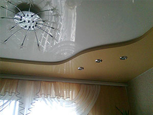 Многоуровневые натяжные потолки